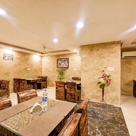 The Bellwood Suites Near Igi Airport Nova Deli Exterior foto
